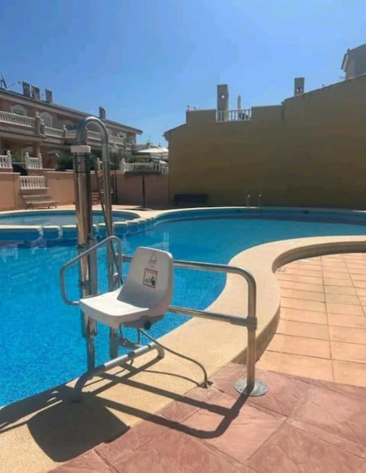 Bungalow Adaptado, Terraza Muy Grande Y Soleada. グラン・アラカント エクステリア 写真