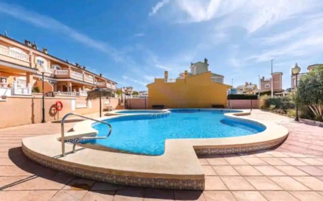 Bungalow Adaptado, Terraza Muy Grande Y Soleada. グラン・アラカント エクステリア 写真
