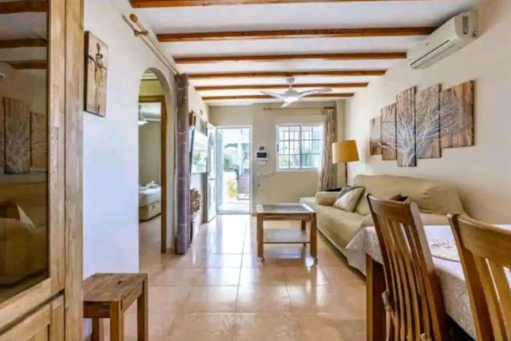 Bungalow Adaptado, Terraza Muy Grande Y Soleada. グラン・アラカント エクステリア 写真
